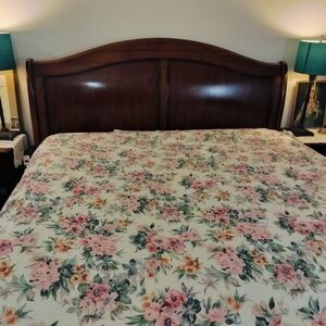 Lightweight Floral Sheets